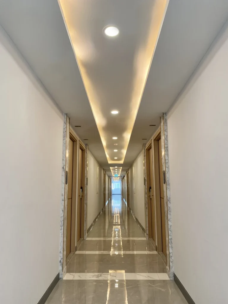 12 DUSIT GRAND PARK 2 Large