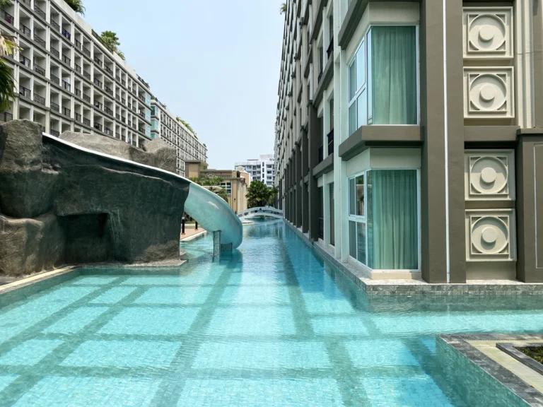 6 DUSIT GRAND PARK 2 Large