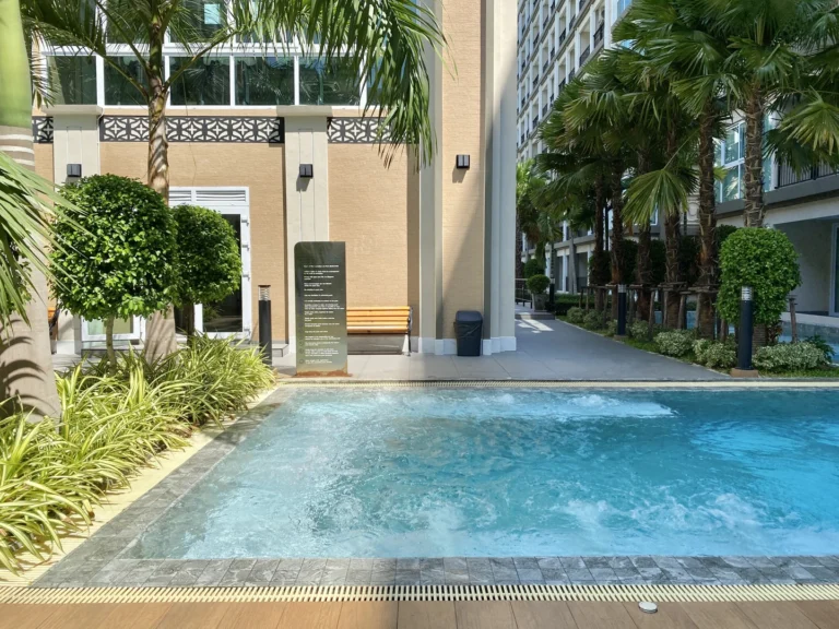 8 DUSIT GRAND PARK 2 Large